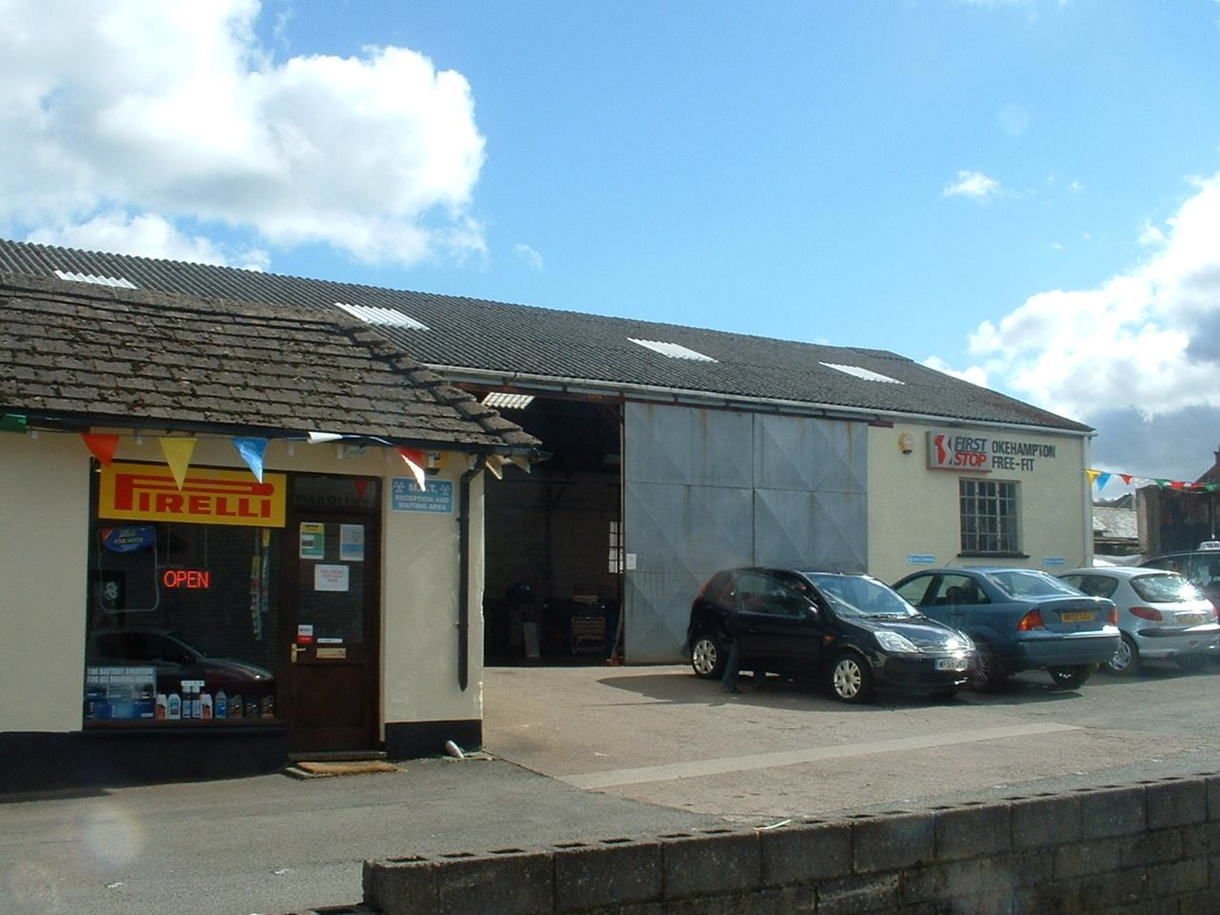 Okehampton Free Fit Ltd Store Image